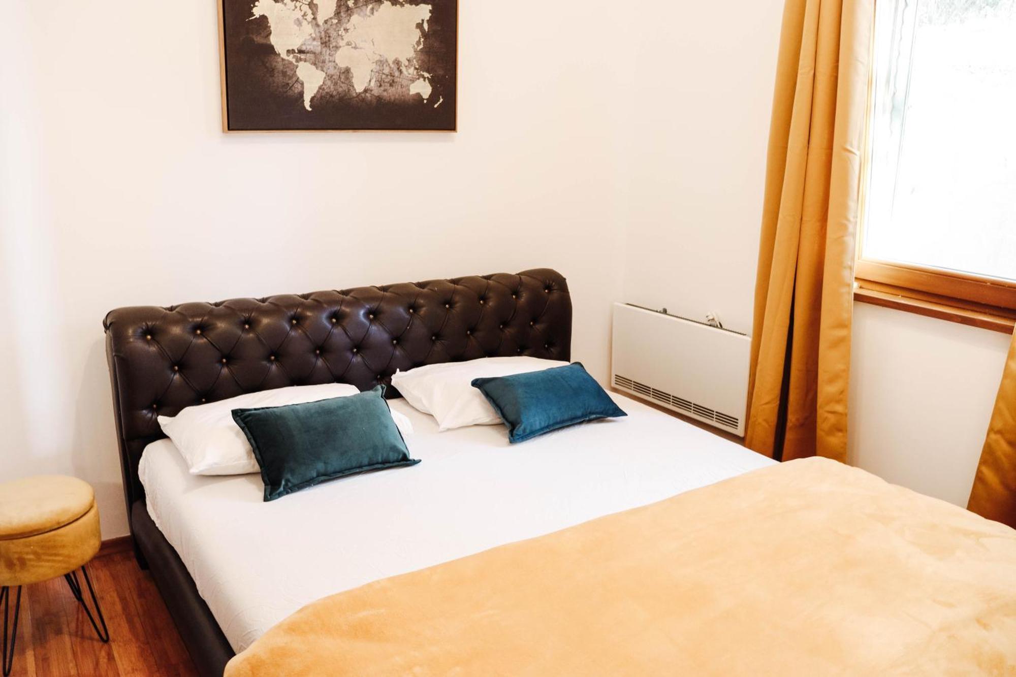 Apartman Mia Risan Buitenkant foto