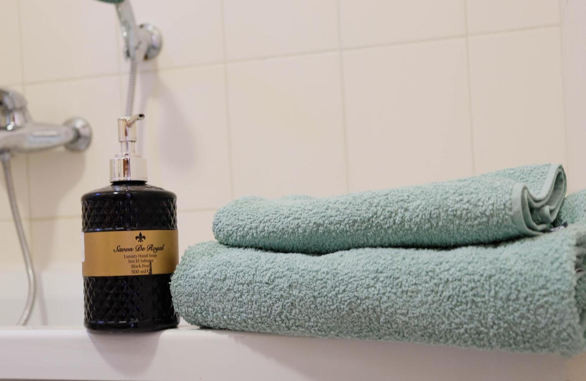 Apartman Mia Risan Buitenkant foto